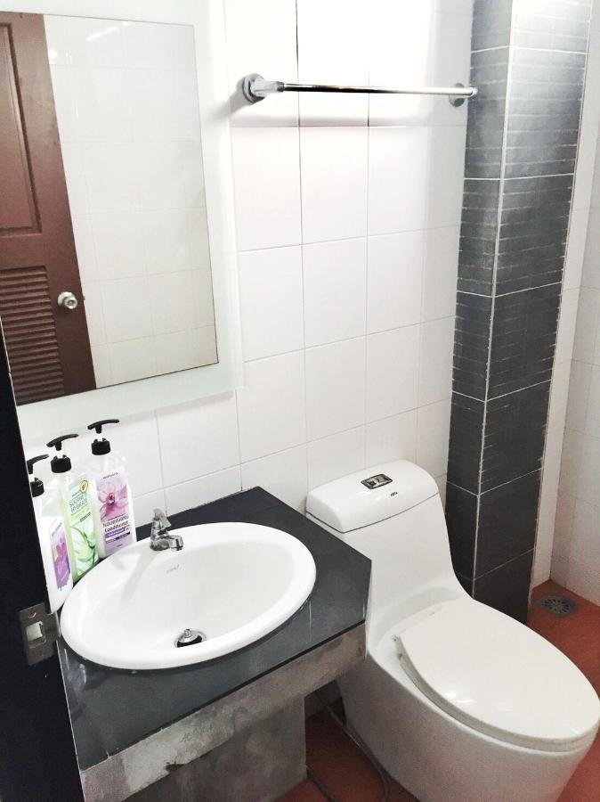 The Room Apartment Сураттхани Экстерьер фото